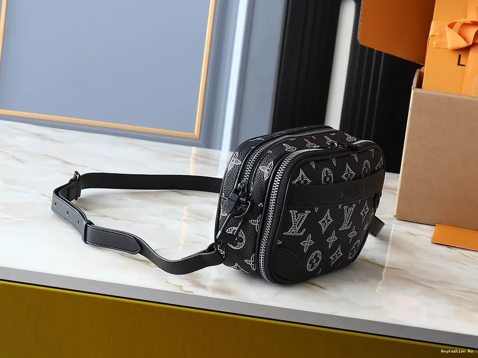 Vuitton 8756 Messenger Louis For Bags Unisex Soft 1102